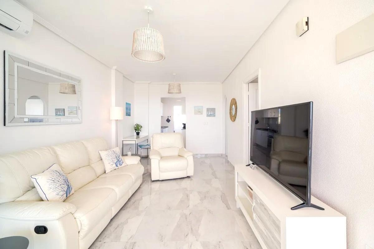 Appartement Penthouse Bellavista With Sea Views à Torrevieja Extérieur photo