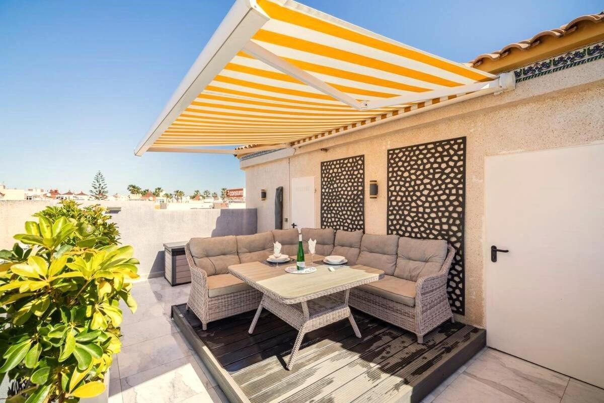 Appartement Penthouse Bellavista With Sea Views à Torrevieja Extérieur photo