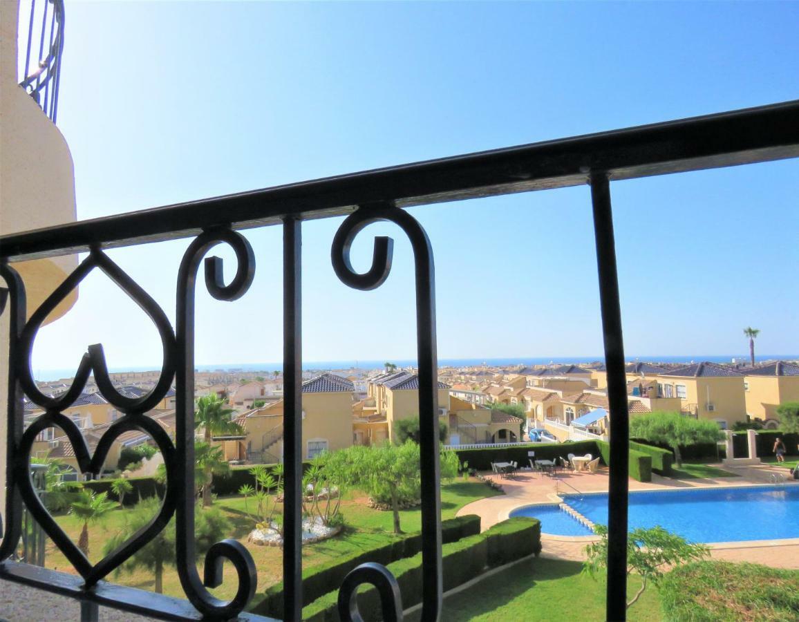 Appartement Penthouse Bellavista With Sea Views à Torrevieja Extérieur photo